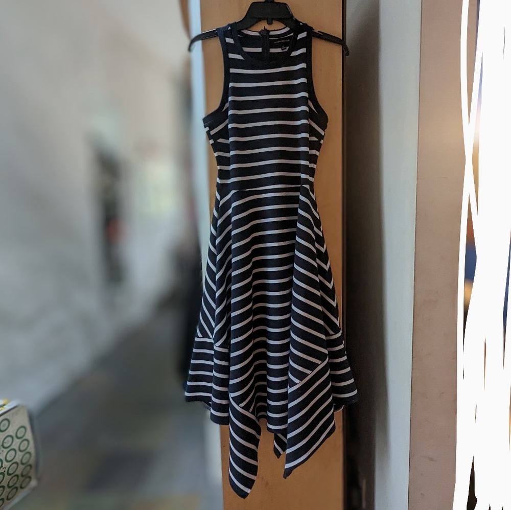 Banana Republic Striped sleeveless dress size 4, 6, 8